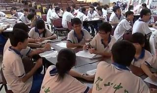 美术艺考生面试现场 美术艺考生面试现场